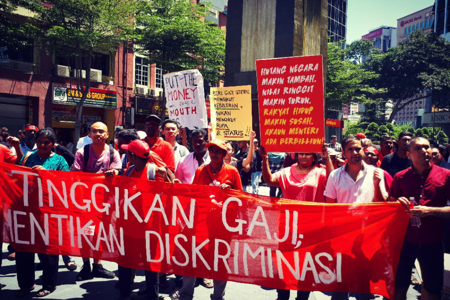 “Erhöht die Löhne, beendet Diskriminierung” – Das Motto der diesjährigen 1. Mai Demonstration in Kuala Lumpur © Choo Chon Kai