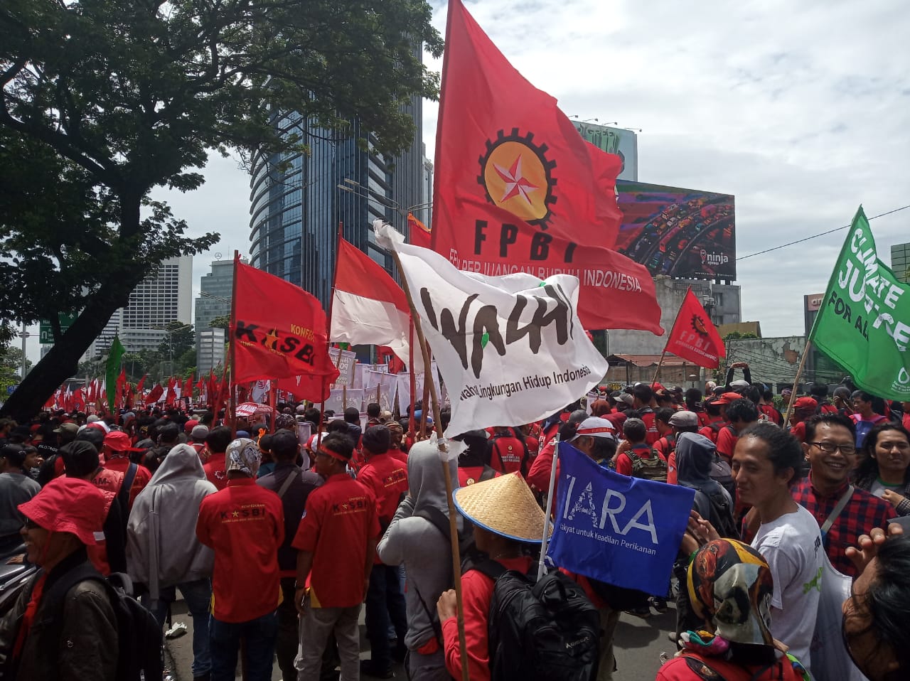 Auch Umweltaktivist*innen von WAHLI demonstrieren mit Gewerkschaften am 1. Mai in Jakarta © Yuyun Harmono, Indonesien, 2019