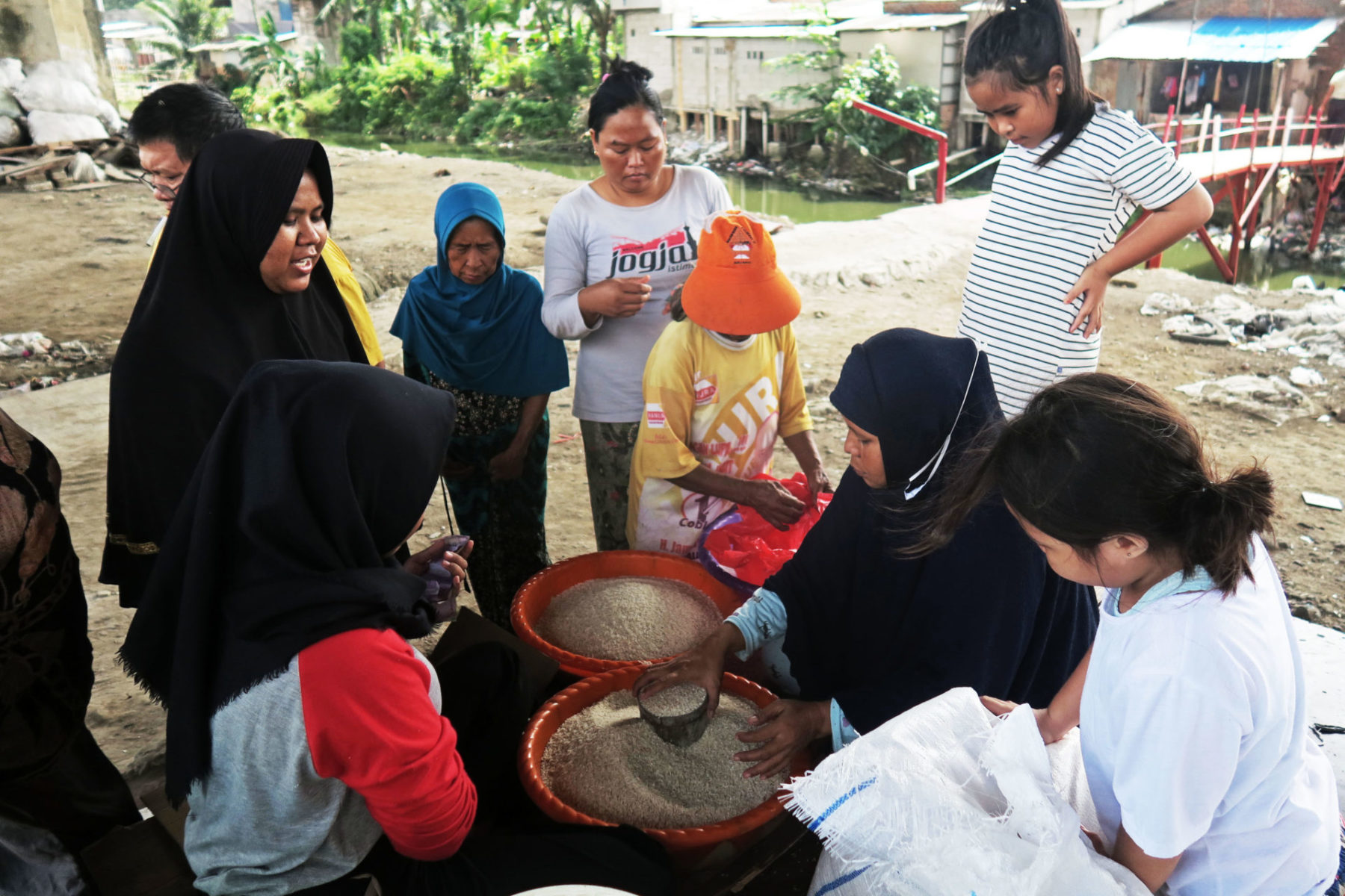 Urban.Poor.Consortium.Indonesien.Reisverteilung in Jakarta während der Corona-Pandemie.Titelbild1