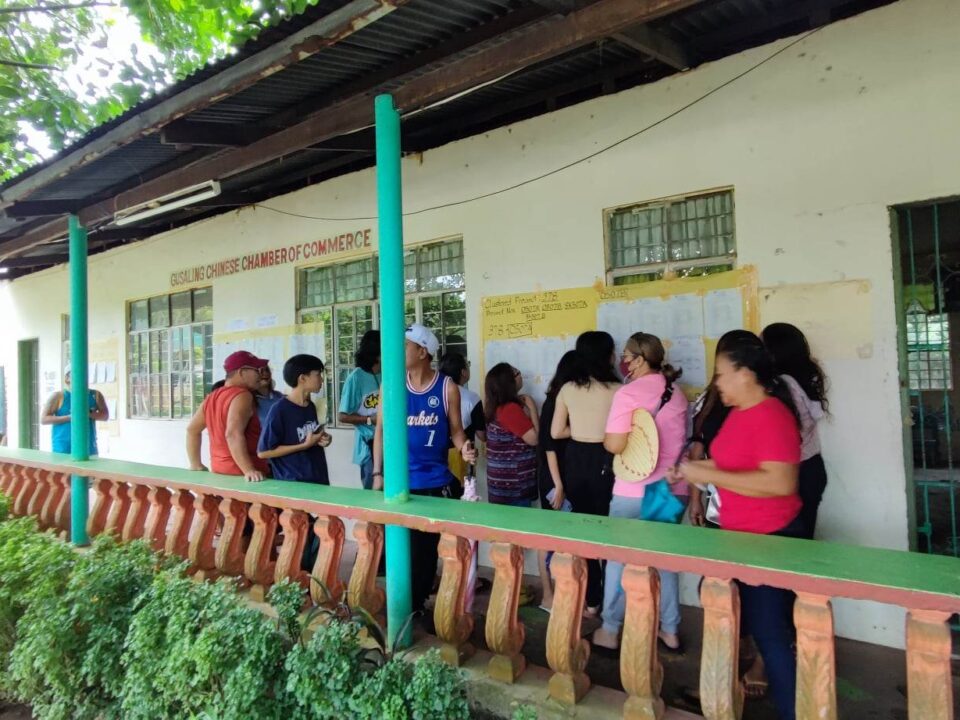 Philippinen, Wahlen Barangay