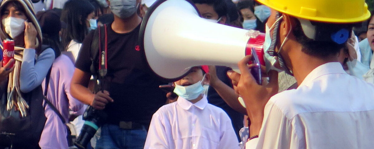 Südostasien, Maskulinität, Demokratisierung