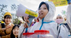Indonesien, Plastik, Interview